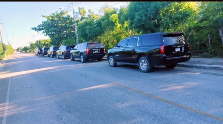 Executive SUV — Chevrolet Suburban